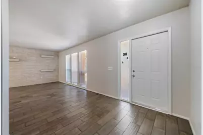 1124 Danny Drive, Sarasota, FL 34243 - Photo 4