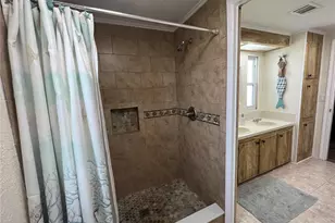 2038 Maui Dr, Holiday, FL 34691 - Photo 16