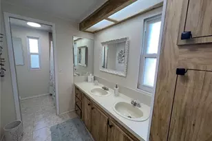 2038 Maui Dr, Holiday, FL 34691 - Photo 14