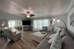 2038 Maui Dr, Holiday, FL 34691 - Photo 8