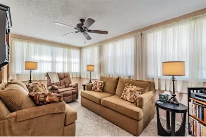 6328 Ocean Pines Lane, Spring Hill, FL 34606 - Photo 16