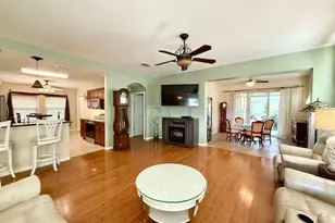 10036 Brookdale Dr, New Port Richey, FL 34655 - Photo 6