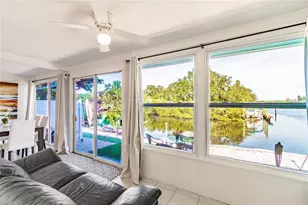 607 Betmor Ln, Palm Harbor, FL 34683 - Photo 8