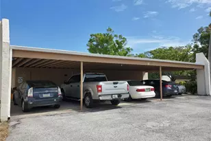 1400 Arrowhead Cir W, Clearwater, FL 33759 - Photo 16