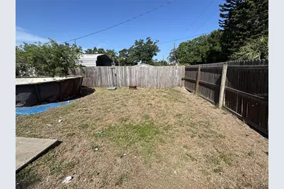 4327 43rd Avenue N, Saint Petersburg, FL 33714 - Photo 6