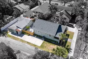 1924 3rd St S, Saint Petersburg, FL 33705 - Photo 2
