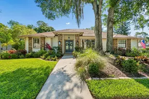 4627 Trails Dr, Sarasota, FL 34232 - Photo 2