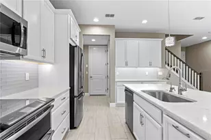 5630 Grand Sonata Ave, Lutz, FL 33558 - Photo 6