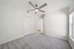 5400 Algerine Pl, Wesley Chapel, FL 33544 - Photo 20