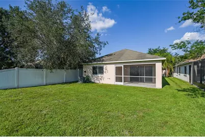 18220 Portside Street, Tampa, FL 33647 - Photo 4