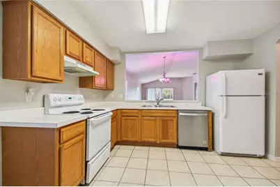18220 Portside Street, Tampa, FL 33647 - Photo 8