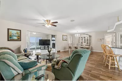 300 Driftwood Drive W, Palm Harbor, FL 34683 - Photo 36
