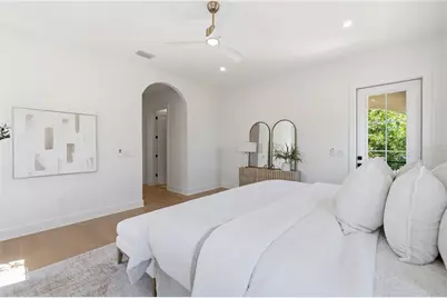221 43rd Avenue N, Saint Petersburg, FL 33703 - Photo 36