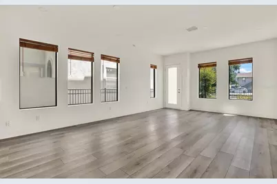 1625 9th Avenue N, Saint Petersburg, FL 33713 - Photo 8