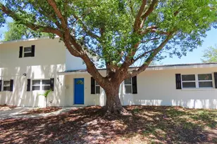8055 33rd Ave N, Saint Petersburg, FL 33710 - Photo 2