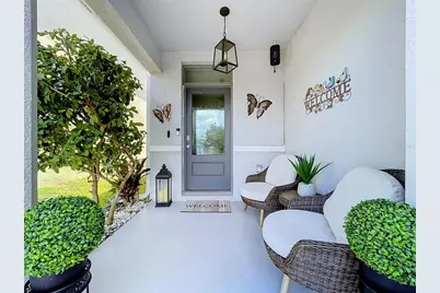 32628 Abby Lax Lane, Wesley Chapel, FL 33543 - Photo 4