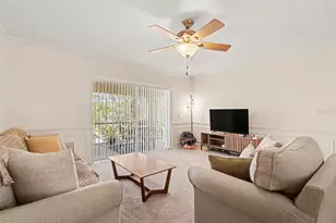 10346 Carrollwood Ln, Tampa, FL 33618 - Photo 6