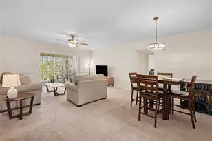 10346 Carrollwood Ln, Tampa, FL 33618 - Photo 8