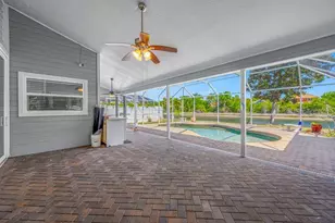 5321 Gardens Dr, Sarasota, FL 34243 - Photo 26