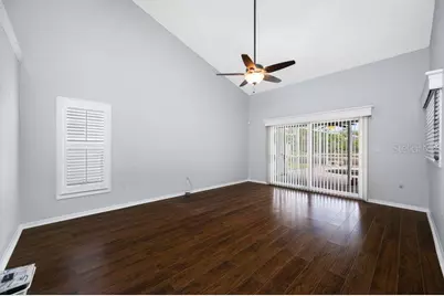 5321 Gardens Dr, Sarasota, FL 34243 - Photo 14