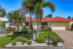 2162 W Vina Del Mar Blvd, Saint Pete Beach, FL 33706 - Photo 78
