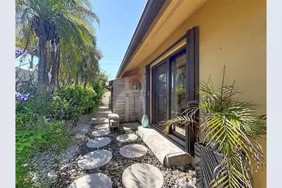 2162 W Vina Del Mar Boulevard, Saint Pete Beach, FL 33706 - Photo 54