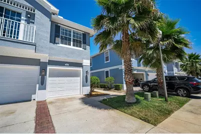 8527 Shallow Creek Court, New Port Richey, FL 34653 - Photo 4