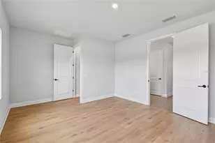 5693 Leaflet Trl, Mount Dora, FL 32757 - Photo 16