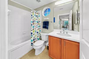 3202 Mangrove Point Dr, Ruskin, FL 33570 - Photo 34