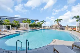 400 Central Ave, Saint Petersburg, FL 33701 - Photo 14
