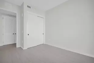 400 Central Ave, Saint Petersburg, FL 33701 - Photo 28