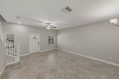 28647 Tranquil Lake Circle, Wesley Chapel, FL 33543 - Photo 8