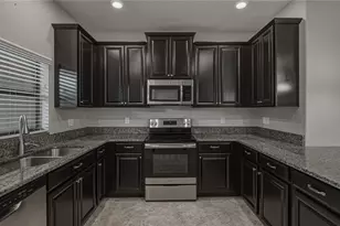 28647 Tranquil Lake Cir, Wesley Chapel, FL 33543 - Photo 12
