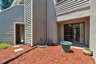 8737 Bardmoor Pl, Seminole, FL 33777 - Photo 46