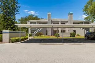 8737 Bardmoor Pl, Seminole, FL 33777 - Photo 2