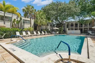 4315 Aegean Dr, Tampa, FL 33611 - Photo 6