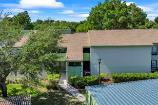 4114 Pinelake Ln, Tampa, FL 33618 - Photo 42