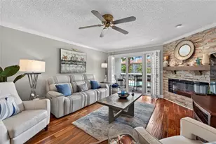 394 Madeira Cir, Saint Petersburg, FL 33715 - Photo 20