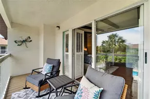 394 Madeira Cir, Saint Petersburg, FL 33715 - Photo 30