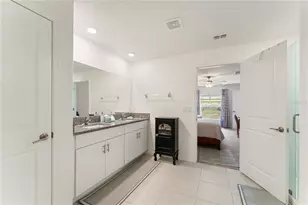 36548 Garden Wall Wy, Zephyrhills, FL 33541 - Photo 22