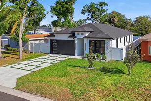 3325 55th Ave N, Saint Petersburg, FL 33714 - Photo 6