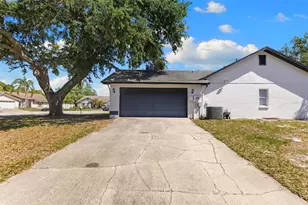 1546 Emblidge Ct, Lutz, FL 33559 - Photo 4
