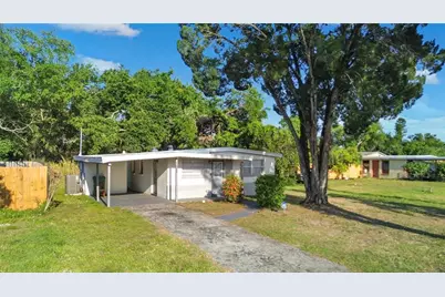1421 14th Street E, Bradenton, FL 34208 - Photo 2