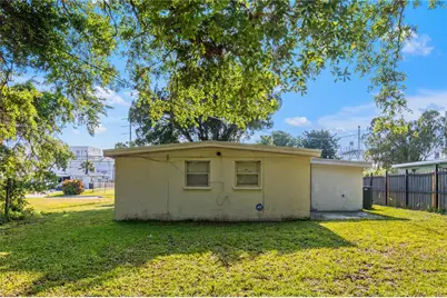 1421 14th Street E, Bradenton, FL 34208 - Photo 26
