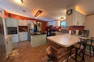 825 N Griffith Ave, Crystal River, FL 34429 - Photo 12