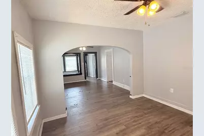 1933 47th Street S, Saint Petersburg, FL 33711 - Photo 8