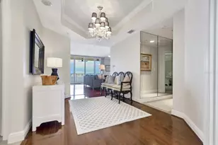 5823 Bowen Daniel Dr, Tampa, FL 33616 - Photo 4