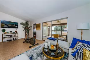 1022 Bowsprit Ln, Holiday, FL 34691 - Photo 6