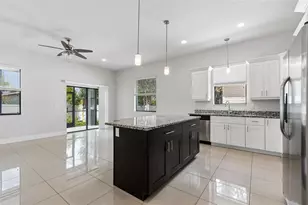 2311 W Aileen St, Tampa, FL 33607 - Photo 12
