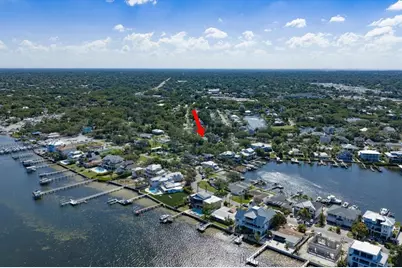 236 Shore Drive, Palm Harbor, FL 34683 - Photo 2